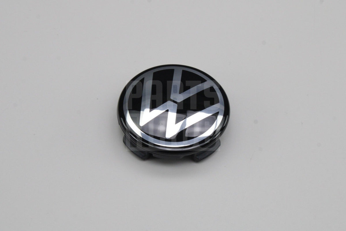 VW Amarok 2023-on alloy wheel centre cap (x1) 2HJ601171