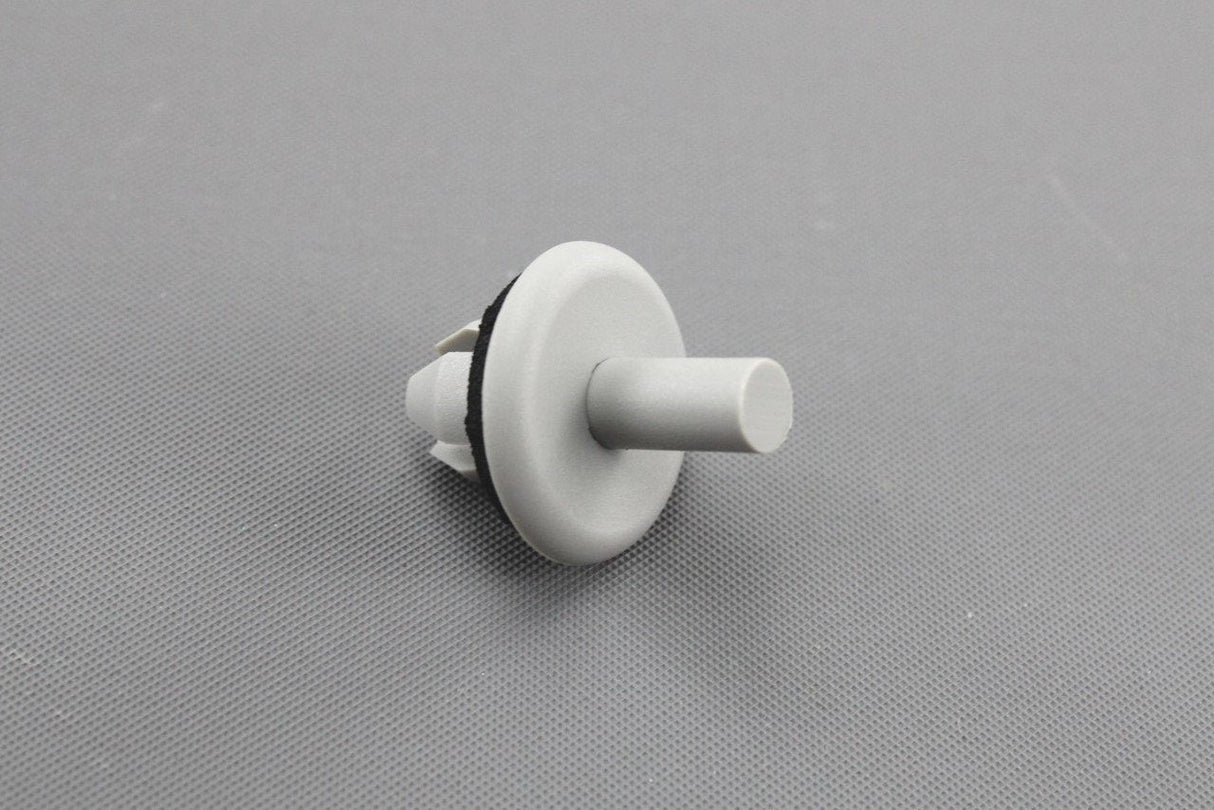VW Audi Skoda SEAT Underbody trim spreader rivet 8x10mm (x1) WHT008023