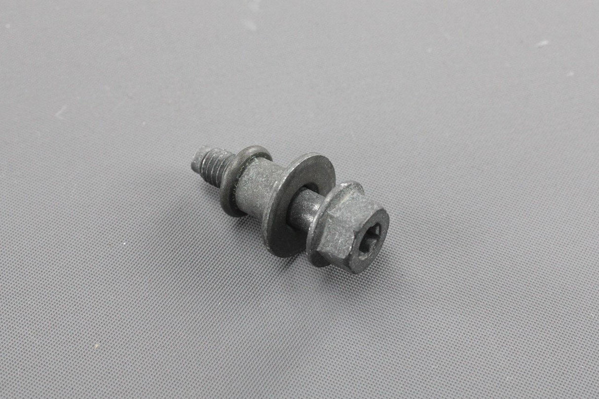 VW Touareg Audi A6 A7 3.0 TDI camshaft cover sleeved bolt (x1) 059103831