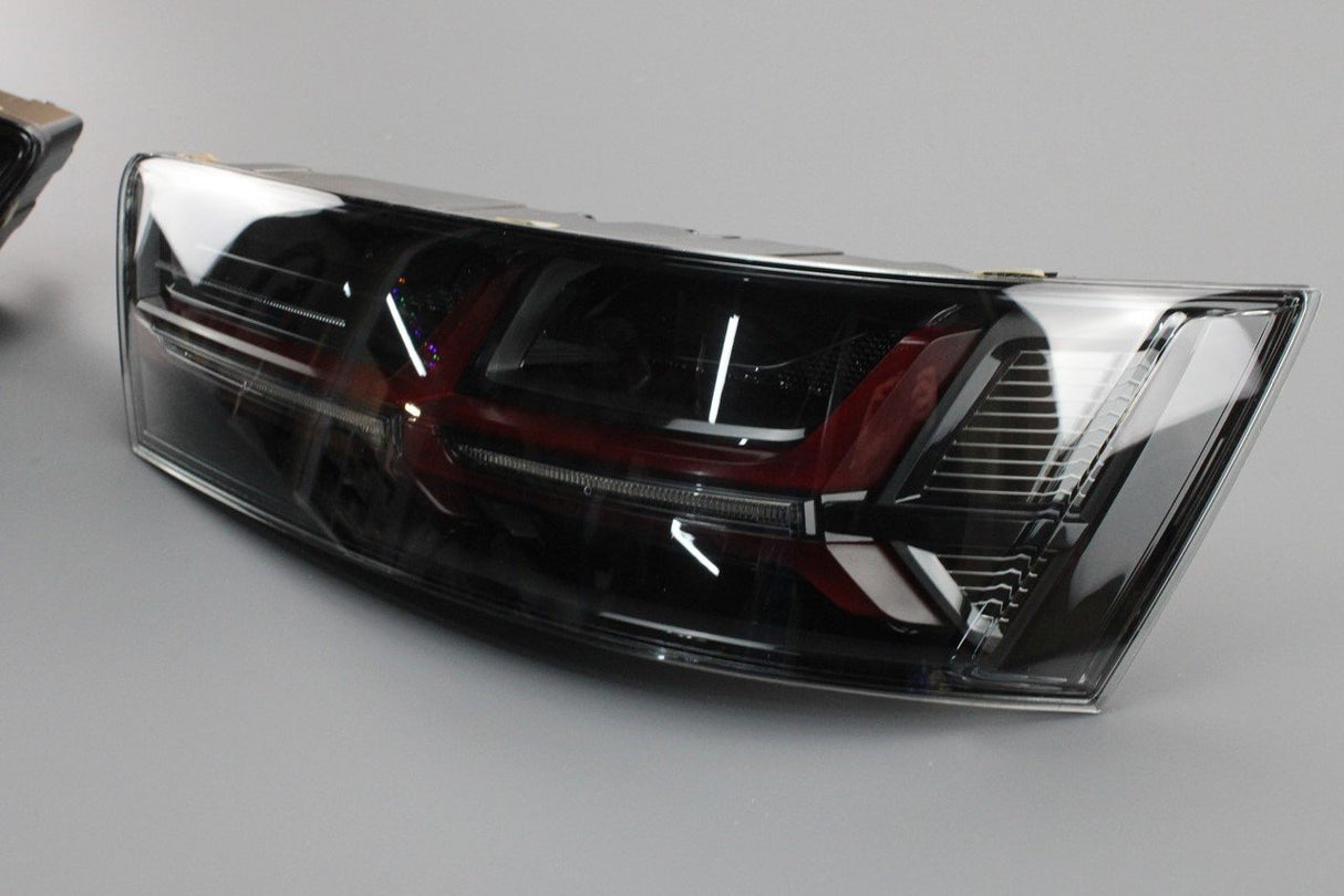 Audi Q7 SQ7 2016-19 LED rear light upgrade set (darkened) 4M0052100