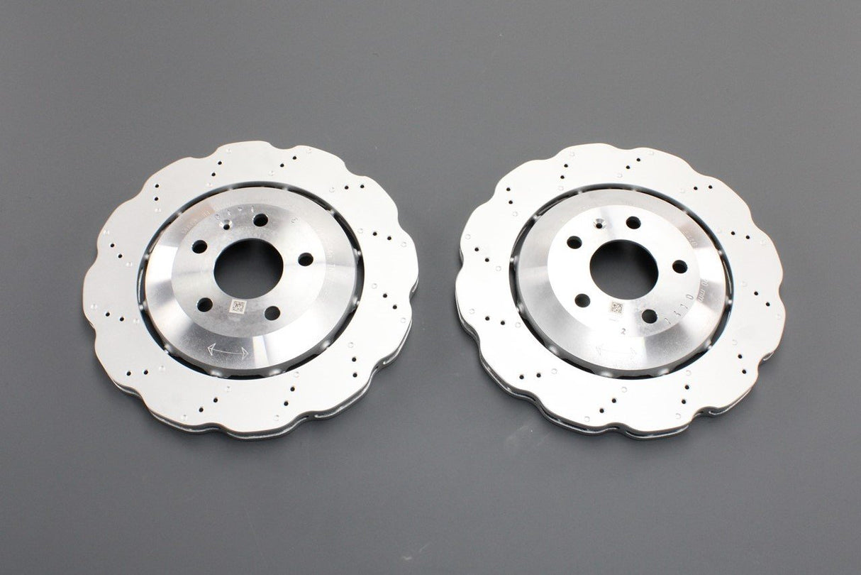 Audi RS4 B8 2013-2016 330mm wavy brake discs x2 (rear) 8K0615601G