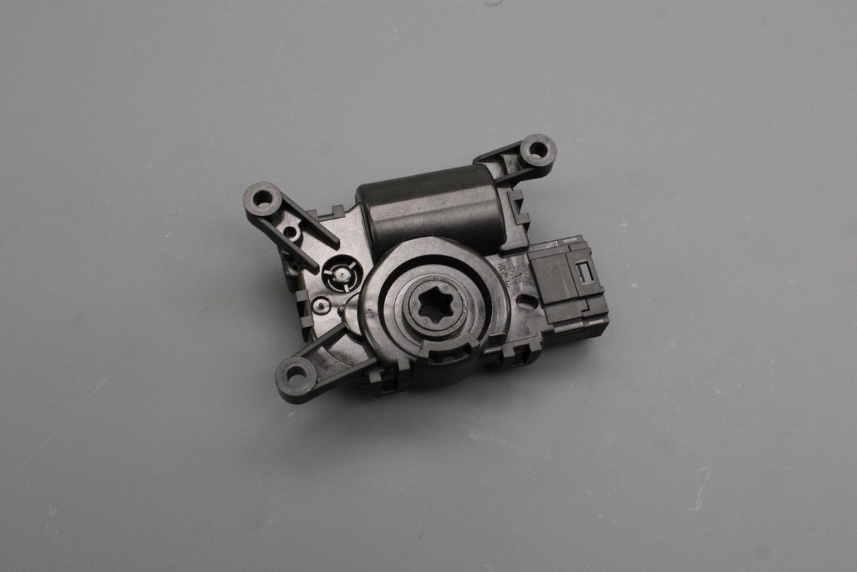 VW Audi Skoda SEAT CUPRA temperature regulating flap motor 5WA907511C