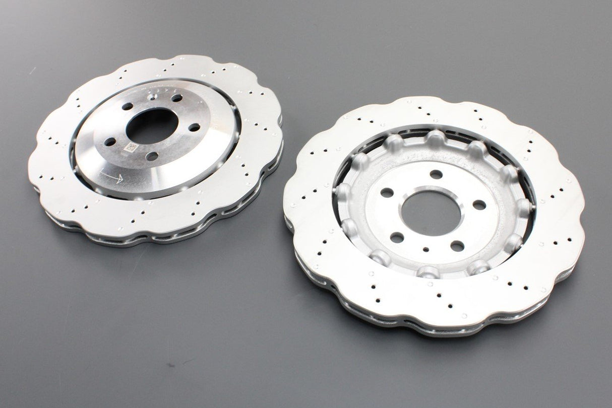 Audi RS4 B8 2013-2016 330mm wavy brake discs x2 (rear) 8K0615601G