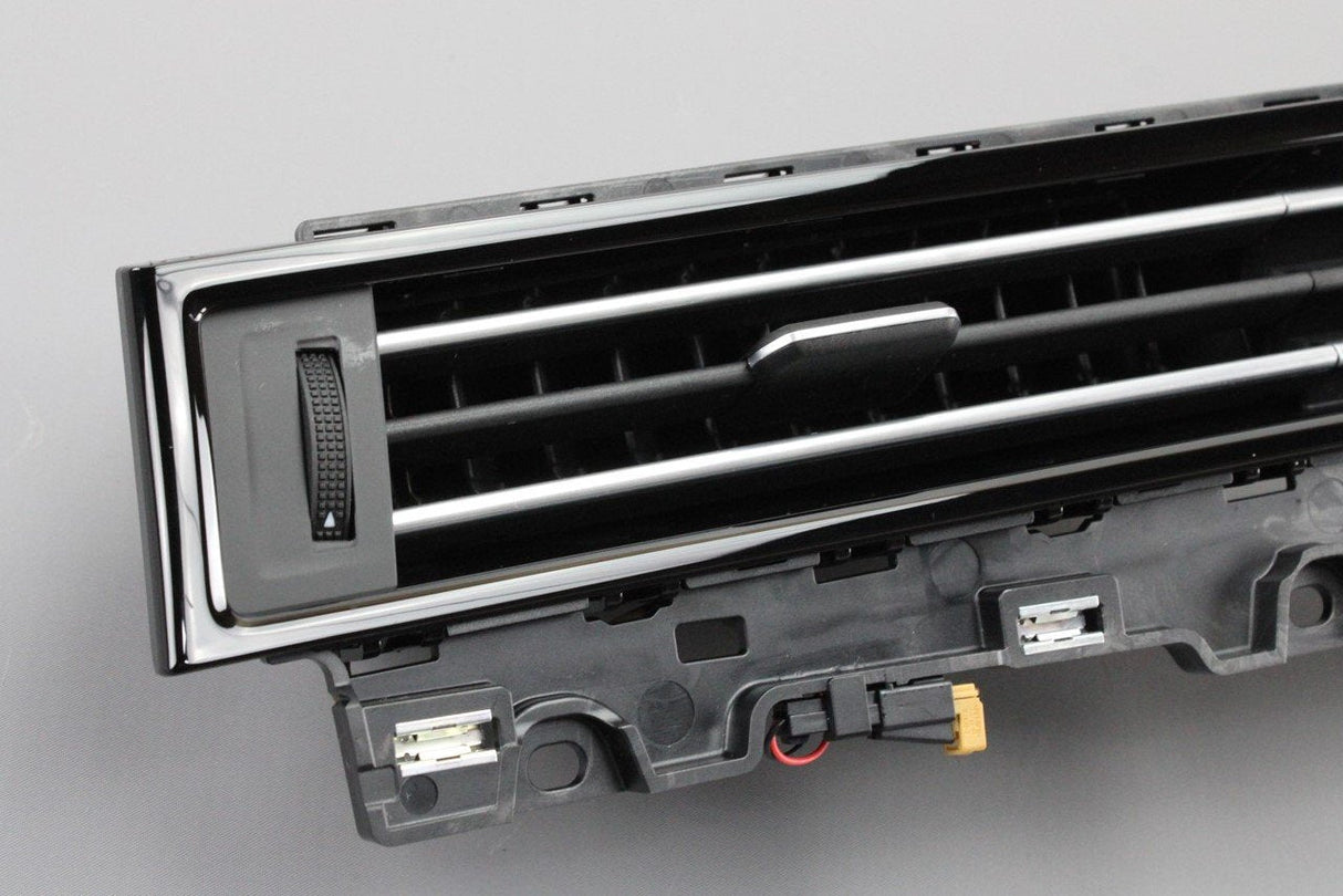 VW Arteon Passat B8 passenger dashboard trim panel (RHD) 3G2858415F 041