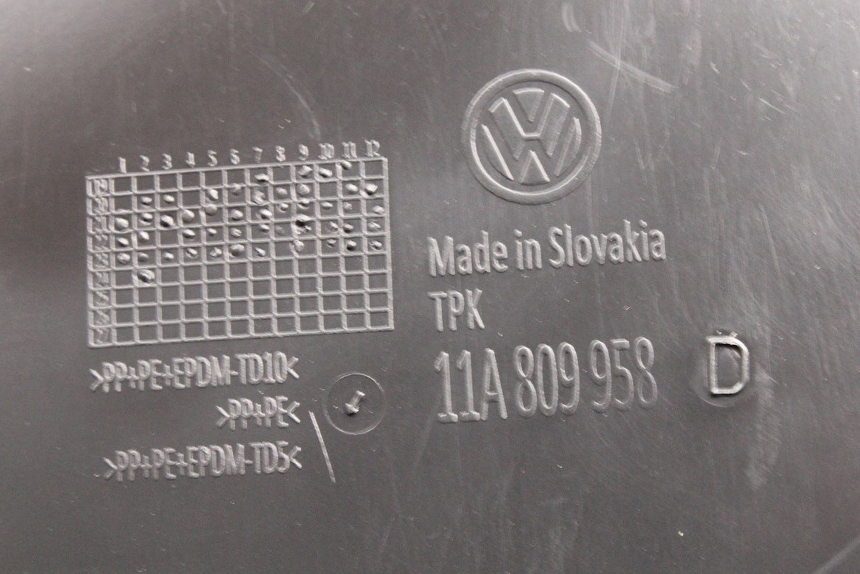 VW ID.4 ID.5 2021-24 wheel arch liner housing (front right) 11A809958D