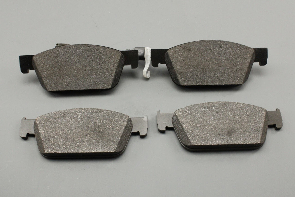 VW Transporter T5 T6 2010-2019 brake pads (front) 7E0698151D