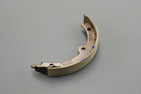 Lexus IS250 05-13 RC350 14-20 rear handbrake shoe 46530-30021