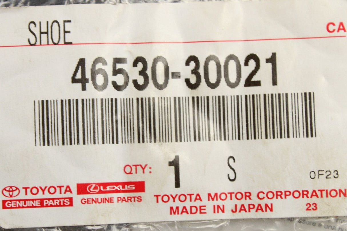 Lexus IS250 05-13 RC350 14-20 rear handbrake shoe 46530-30021