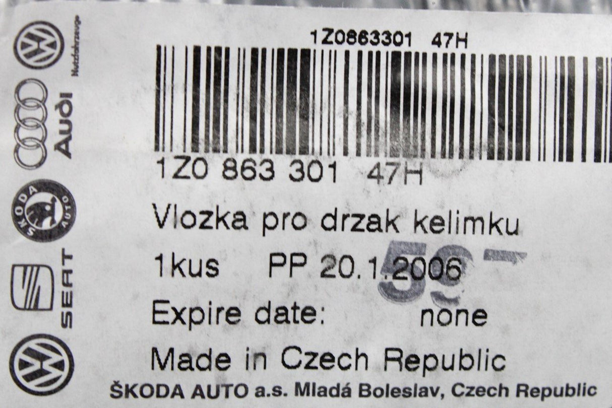 Skoda Octavia 04-13 Yeti centre console cup holder insert 1Z0863301 47H