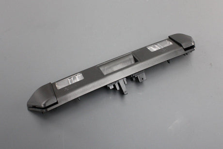 Audi TT TTS TTRS 15- boot handle number plate light bar 8S0827574B 9B9