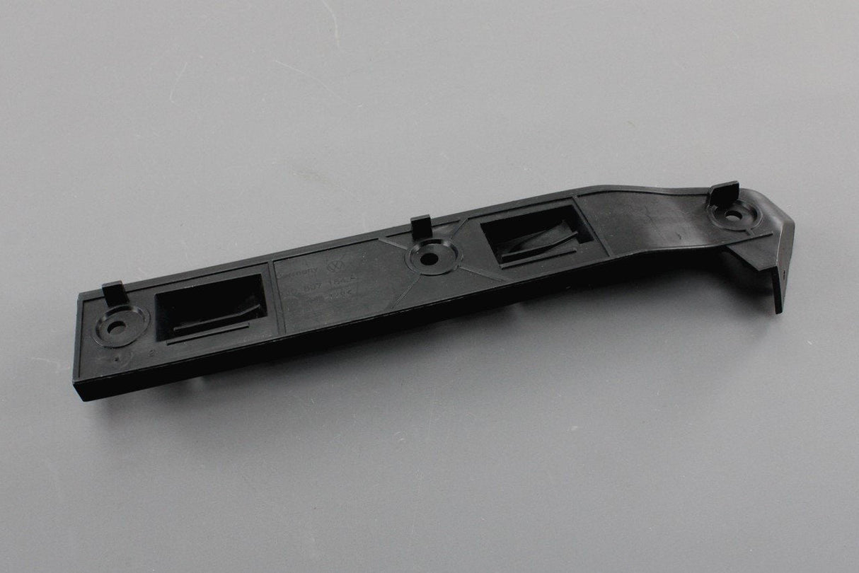 VW Golf MK4 front bumper guide profile (right) 1J0807184A