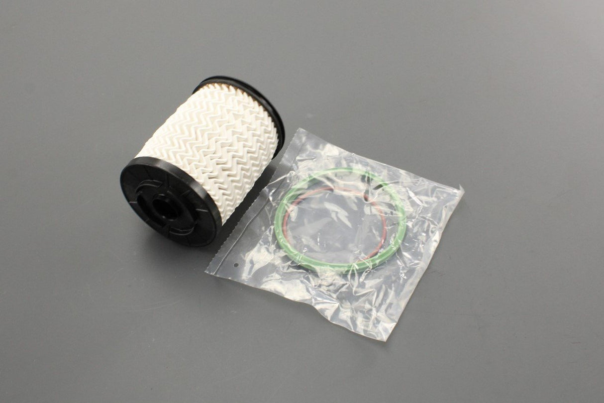 Toyota Proace 2016-on fuel filter element SU001-B3209