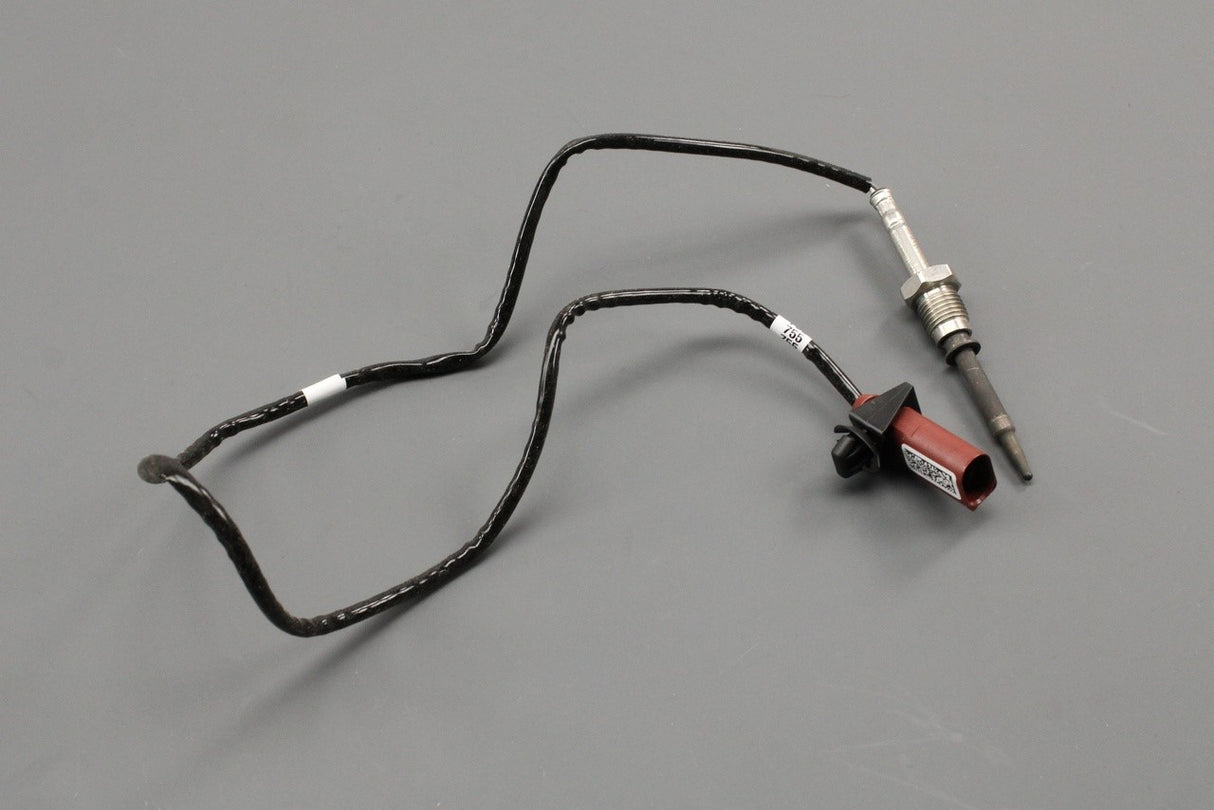 VW Transporter T6.1 exhaust gas temperature senor (2.0 TDI) 04L906088KQ