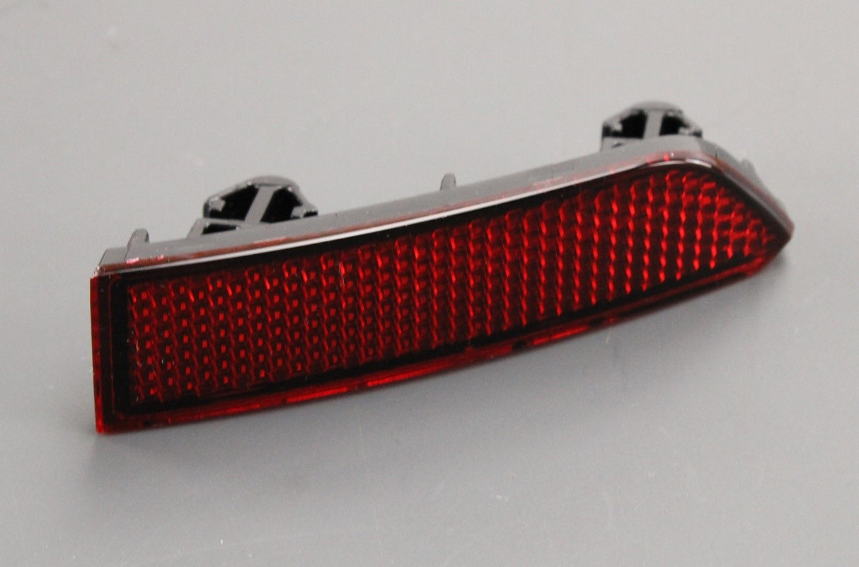 VW Tiguan 2016-23 rear outer bumper reflector (right) 5NA945104