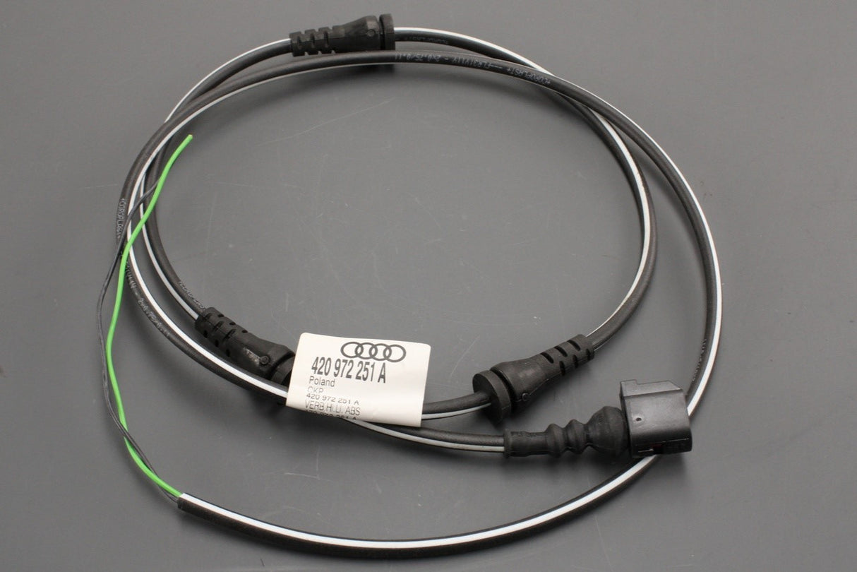 Audi R8 2007-15 rear speed sensor wiring loom harness (left) 420972251A
