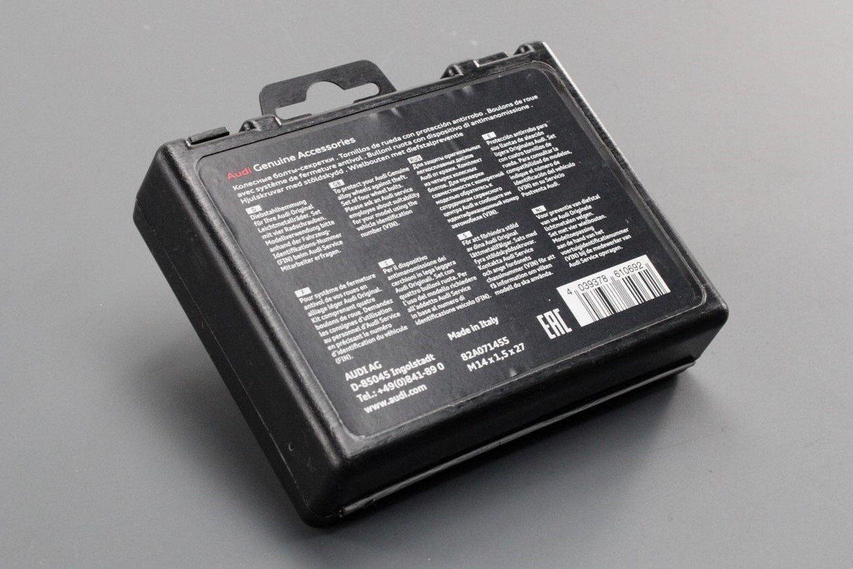 Audi anti-theft alloy wheel locking nut bolt kit set 82A071455