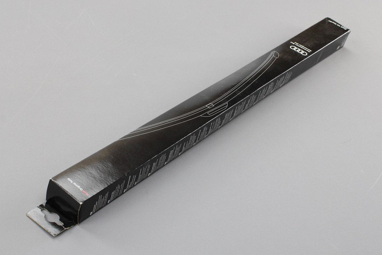 Audi R8 Spyder 2007-15 front windscreen wiper blades set RHD 424998002A