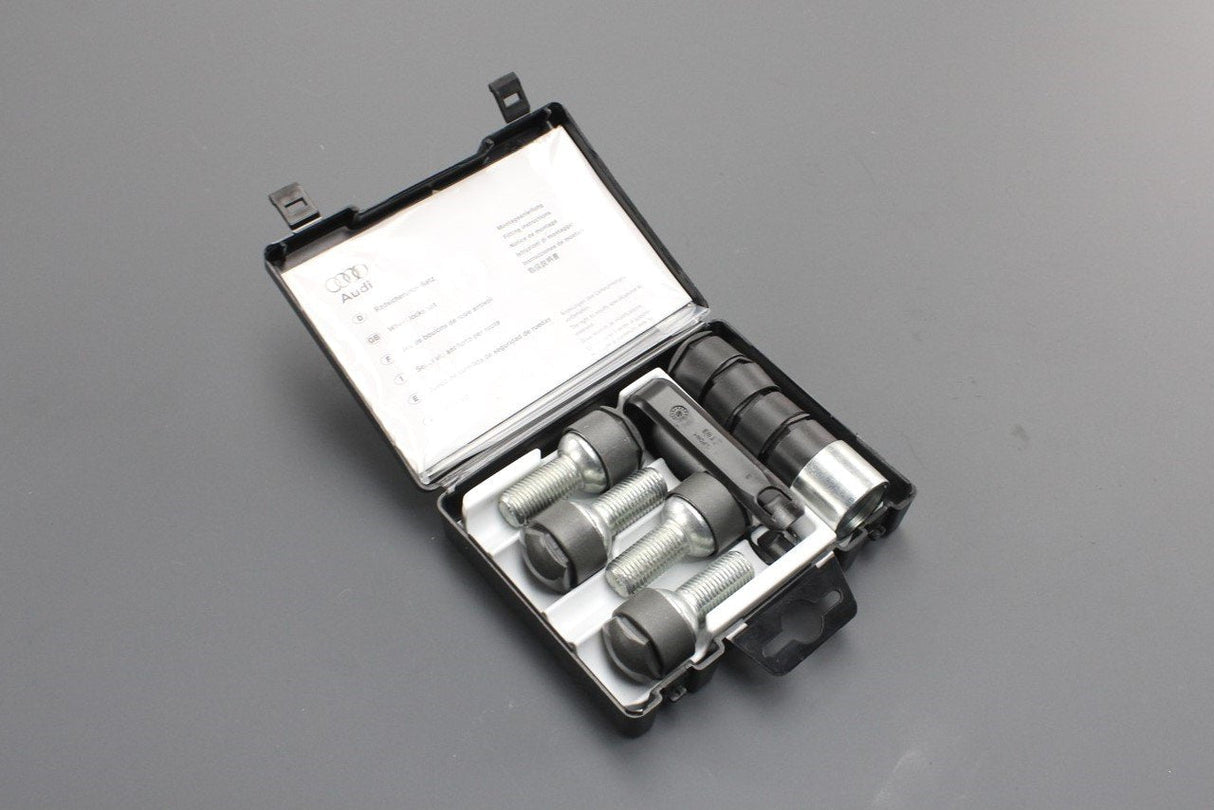 Audi anti-theft alloy wheel locking nut bolt kit set 82A071455