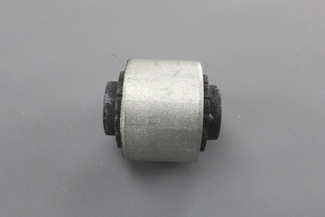 Audi A4 A6 RS4 RS6 Q5 2008-2018 front inner wishbone bushing 8K0407182B