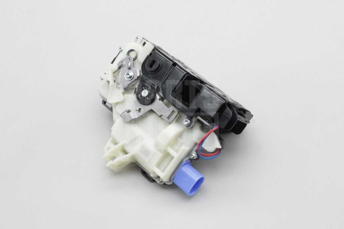 VW Polo 9N 9N3 Skoda Fabia 6Y rear door lock (right) 3B4839016AN