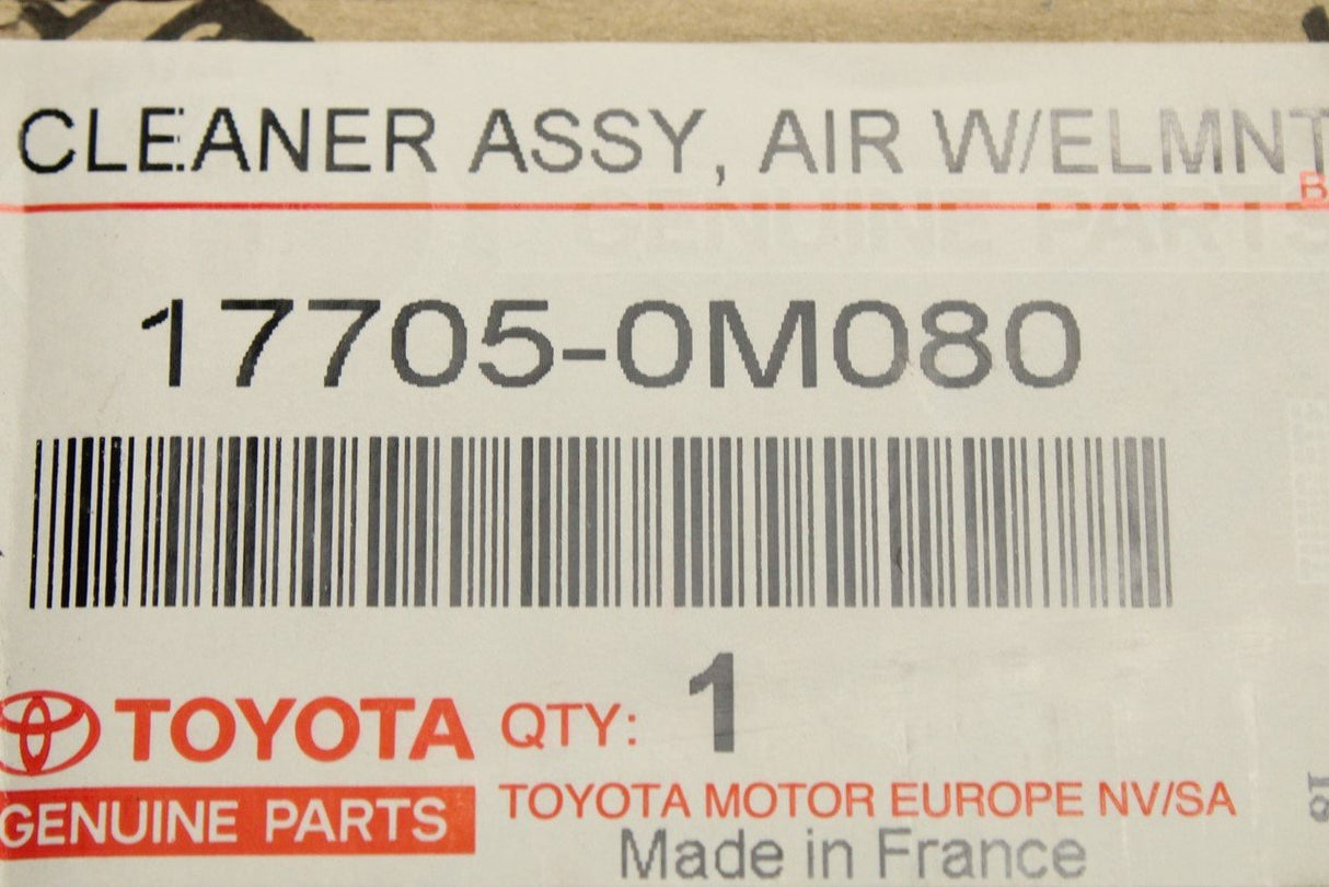 Toyota Yaris Hybrid 2011-2020 air box lid (with sensor) 17705-0M080