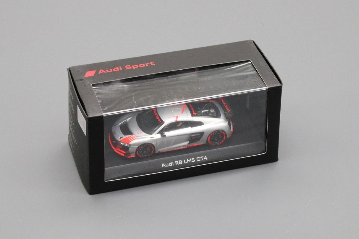Audi collection R8 LMS GT4 model car (1:43) 5022200331