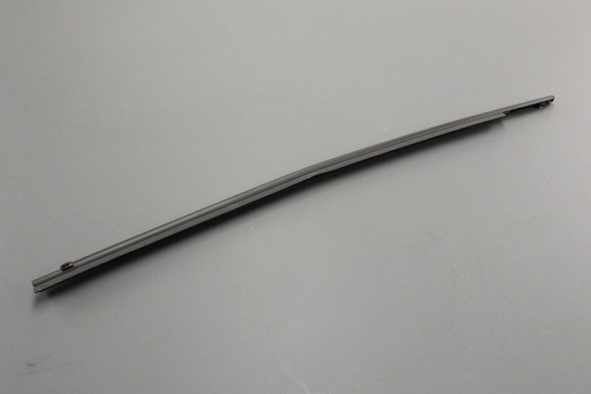 Toyota Yaris 11-20 window aperture seal (rear outer left) 68230-0D130