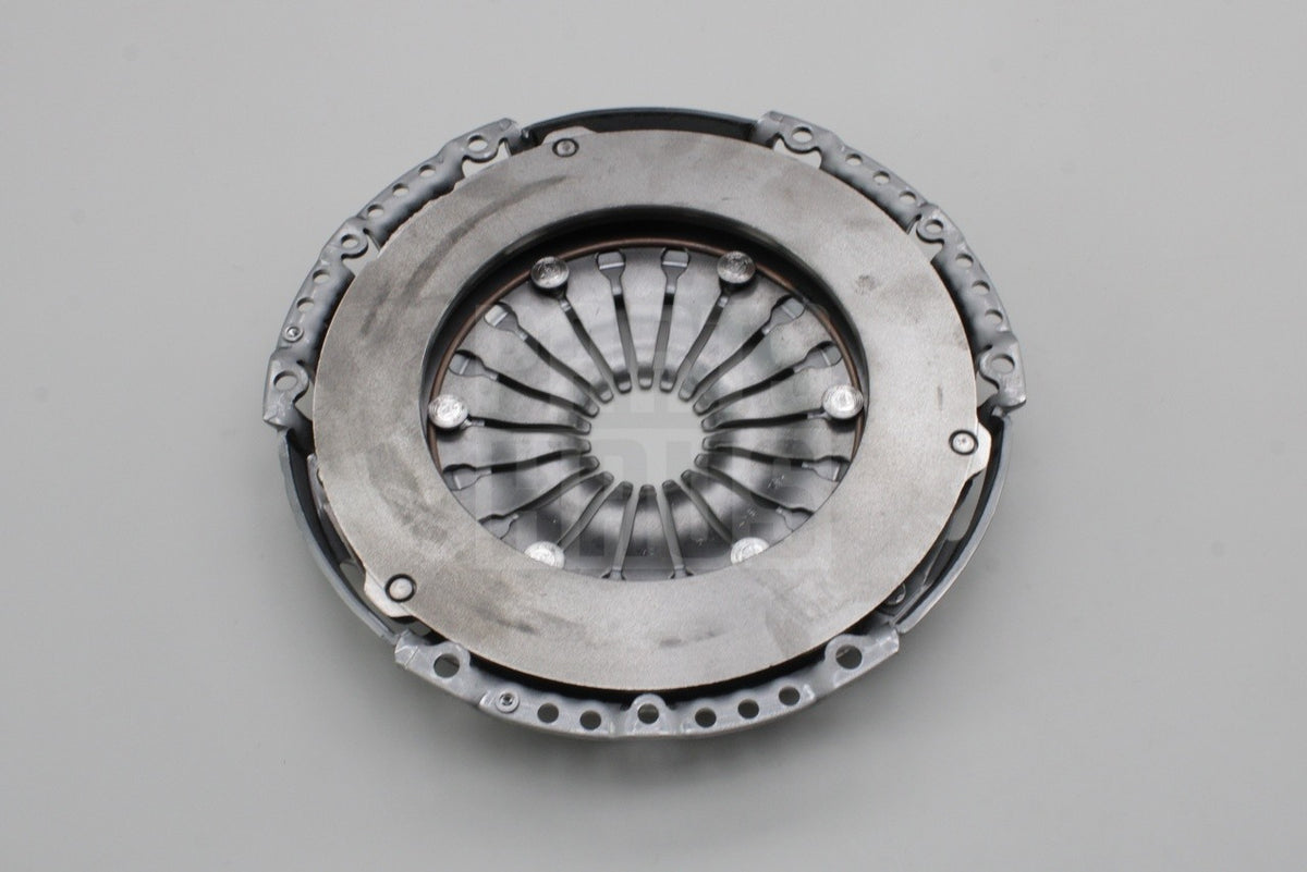 VW Beetle Audi A1 Skoda Yeti SEAT Ibiza clutch pressure plate 04E141026C
