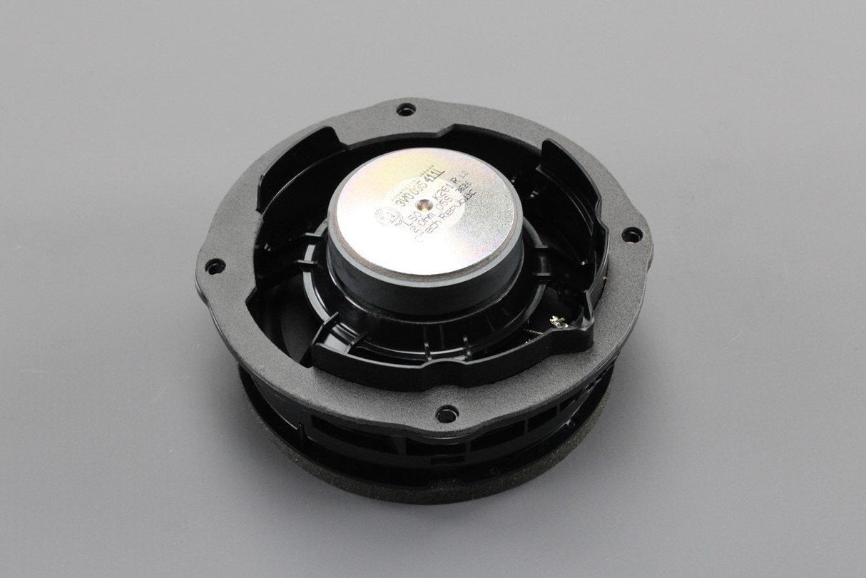 Skoda Superb Scala Karoq Kamiq front door mounted speaker 3V0035411L