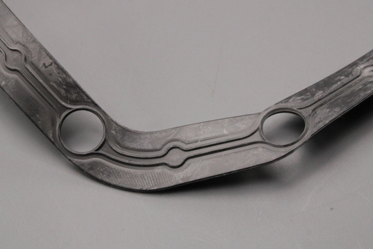 Land Rover HV battery lid seal LR164855