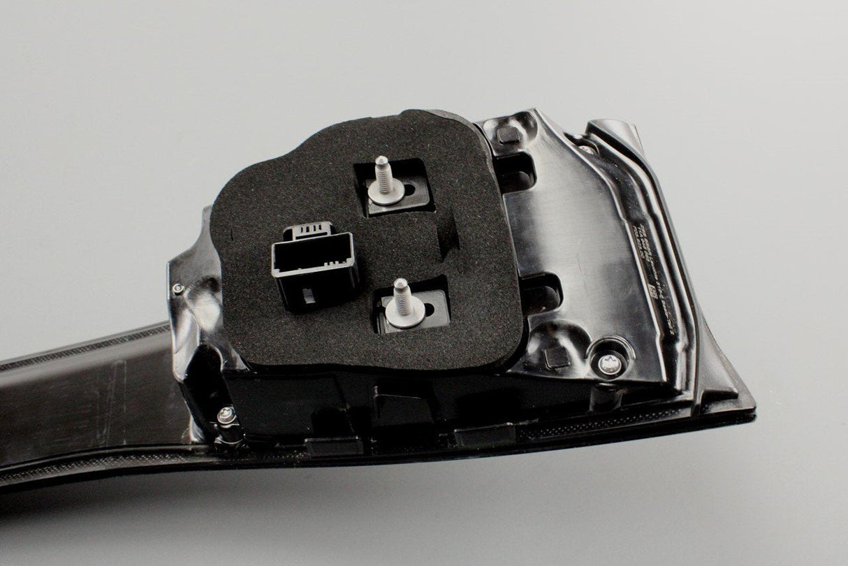 VW ID.4 ID.5 2021-on LED tail tight (centre) 11A945076