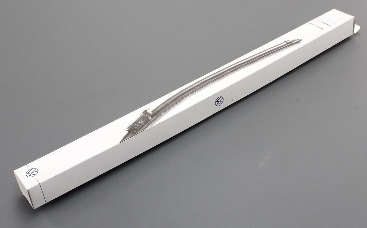 VW Golf MK7 MK7.5 13-20 windscreen wiper blades set (front) 5G2998002