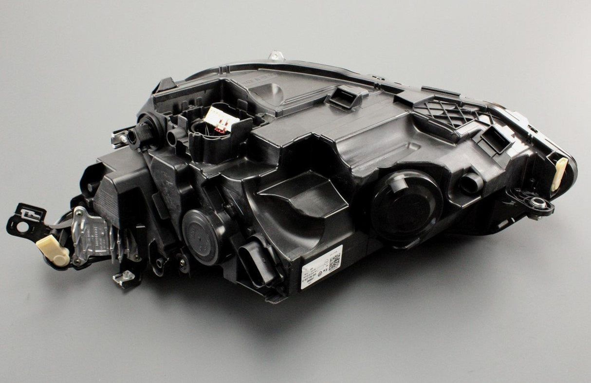 VW Golf MK8 2020-on LED headlight (right) 5H0941030D