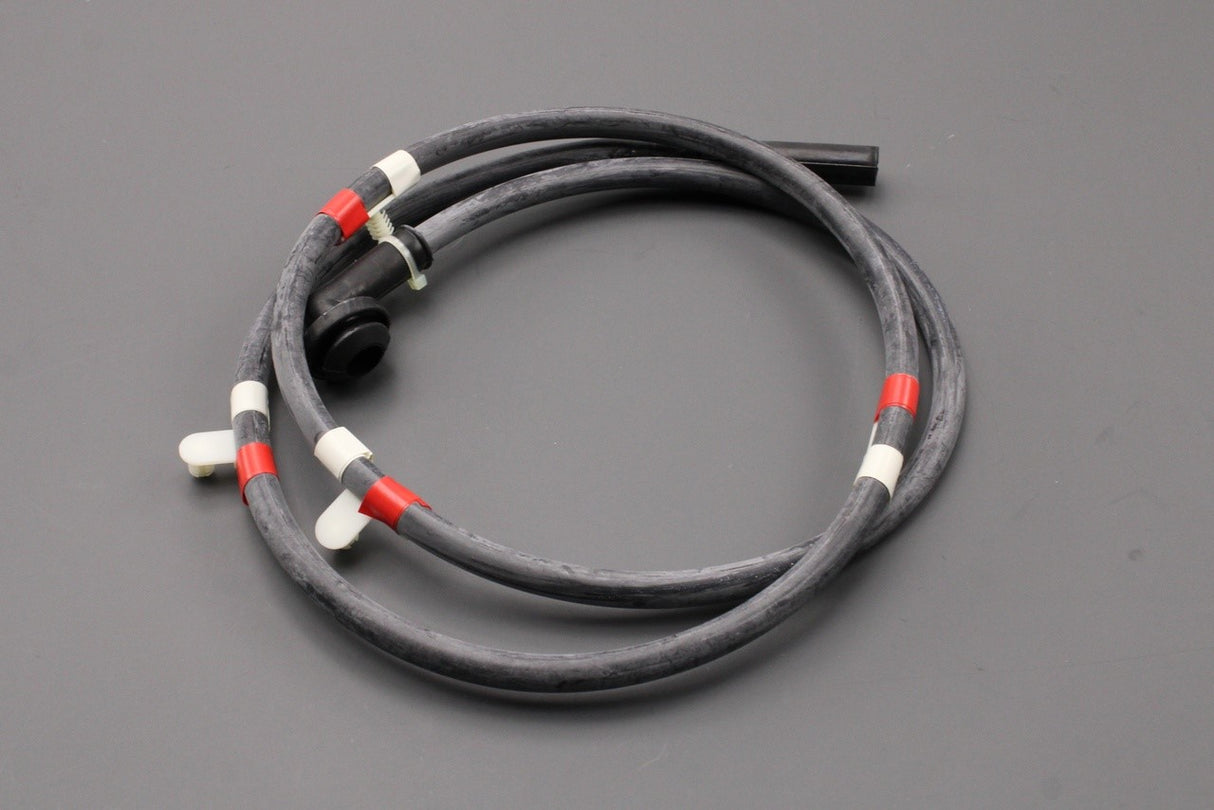 Range Rover Sport 14-22 panoramic sunroof drainage hose (left) LR145235