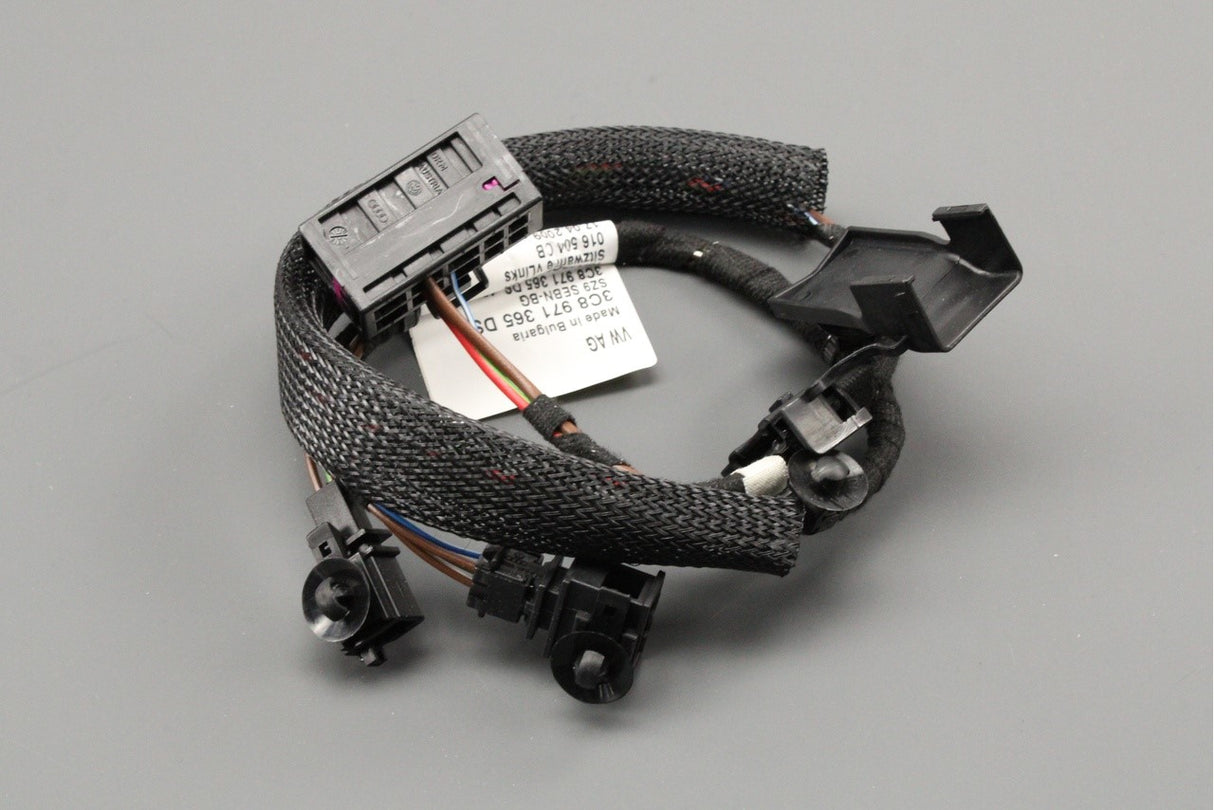 VW Passat CC 09-17 front seat base wiring loom harness (left) 3C8971365DS