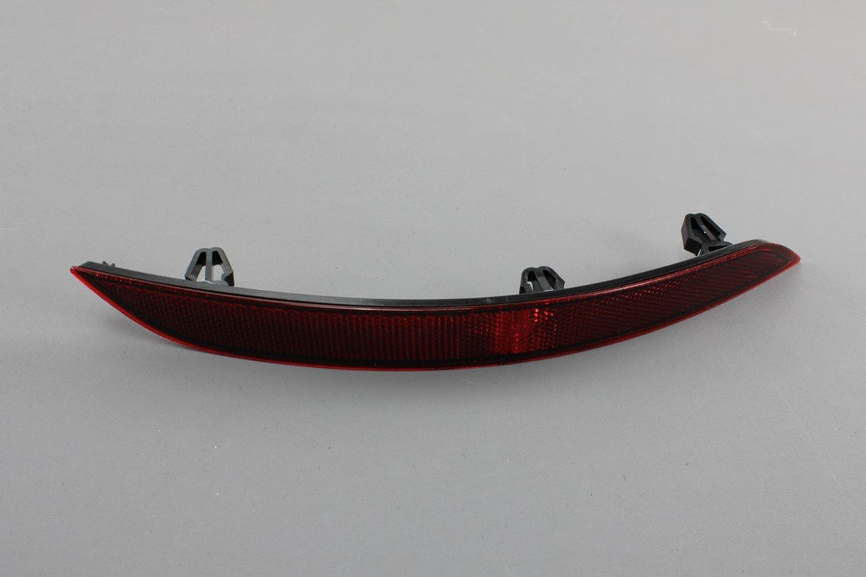 Audi A3 Saloon 2017-20 Rear sports bumper reflector (right) 8V5945106D