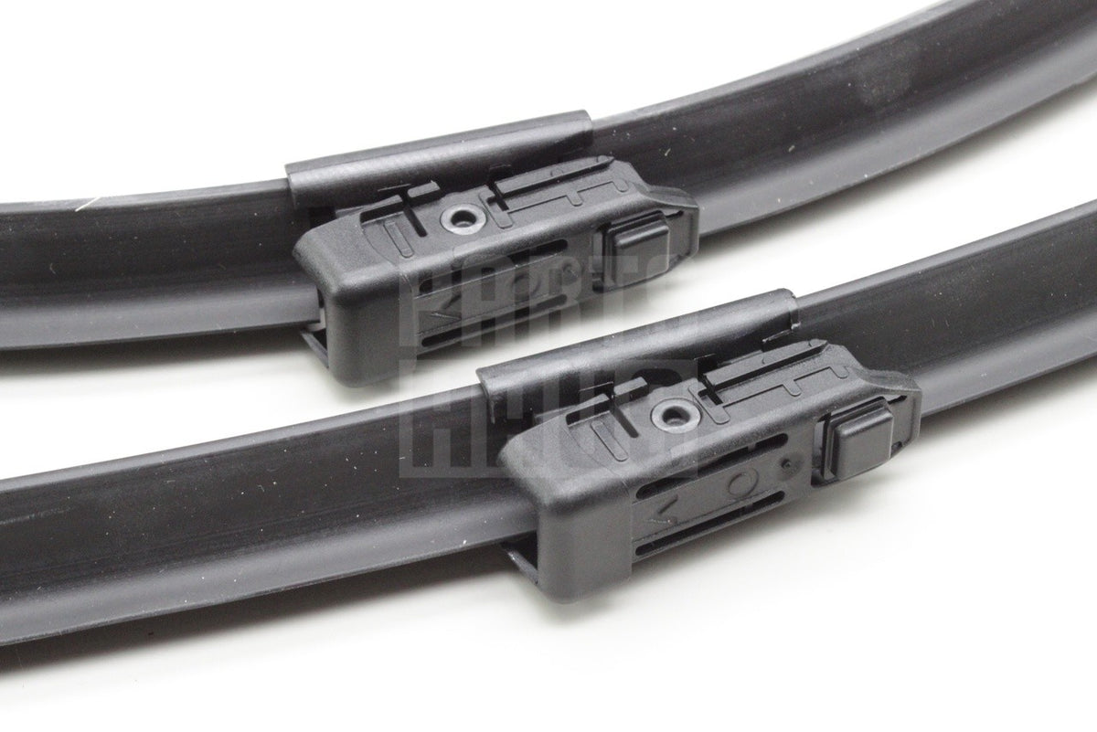 VW Multivan 2022-2024 RHD front windscreen wiper blades set 7T2998002