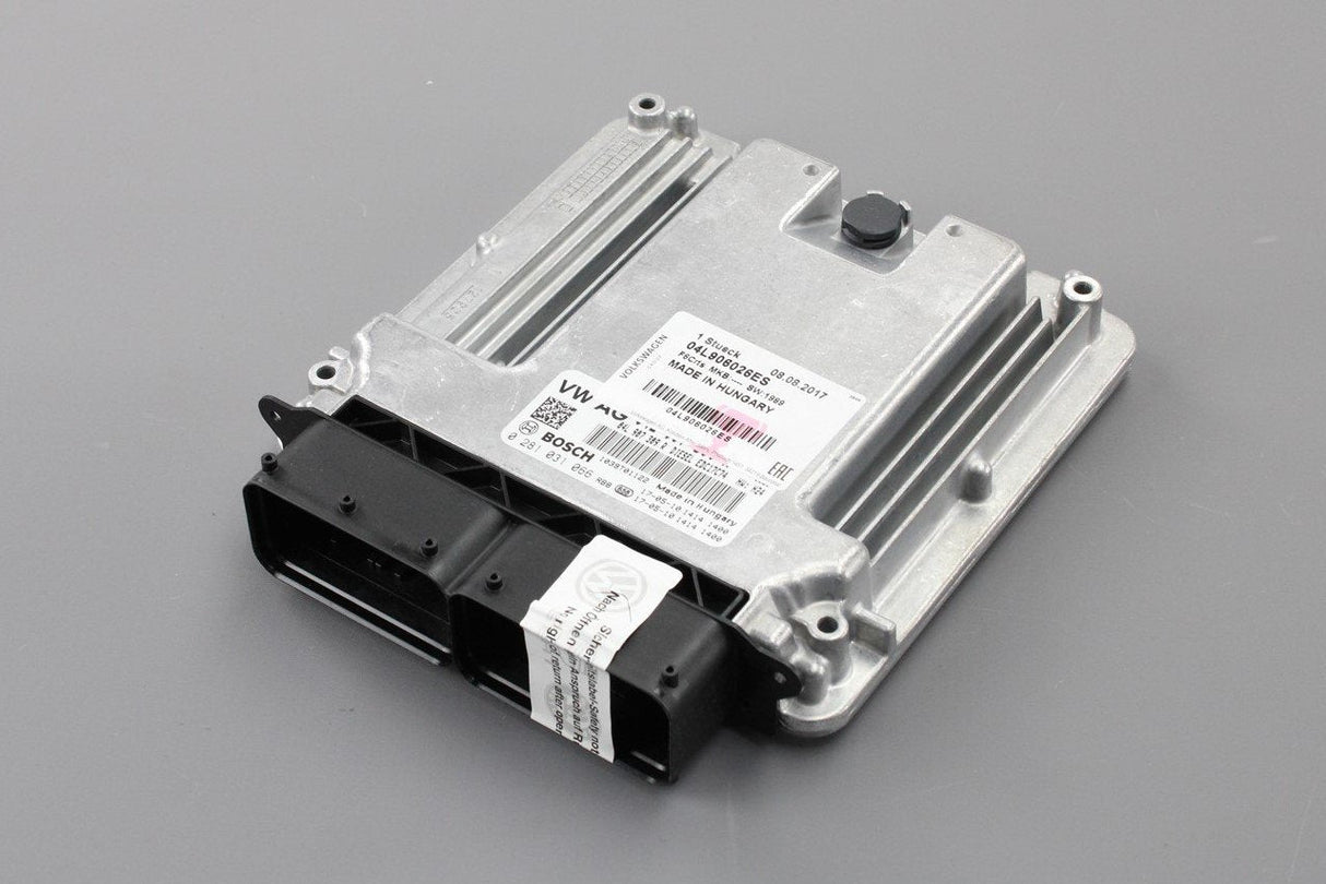 VW Passat B8 Skoda Superb 2.0 TDI engine ECU control unit 04L906026ES