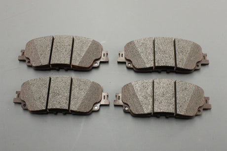 Toyota Prius 22-on Lexus UX200 UX250H brake pads set (front) 04465-76010