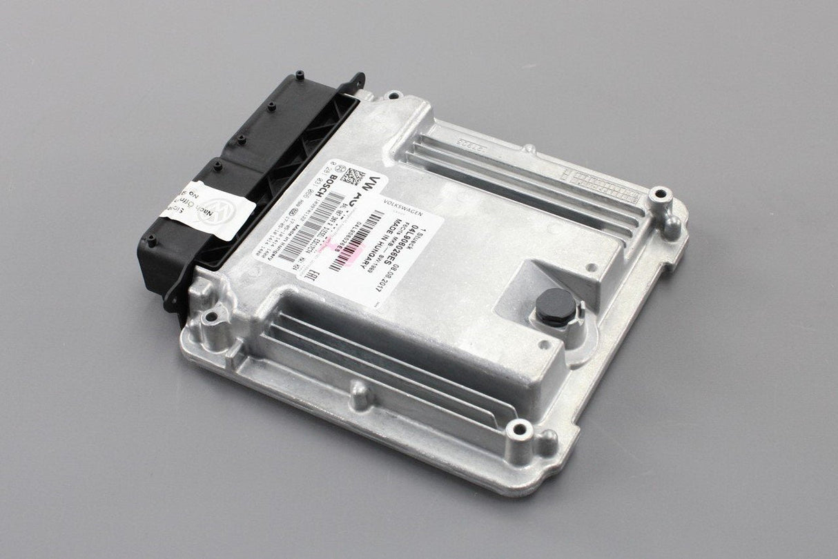 VW Passat B8 Skoda Superb 2.0 TDI engine ECU control unit 04L906026ES