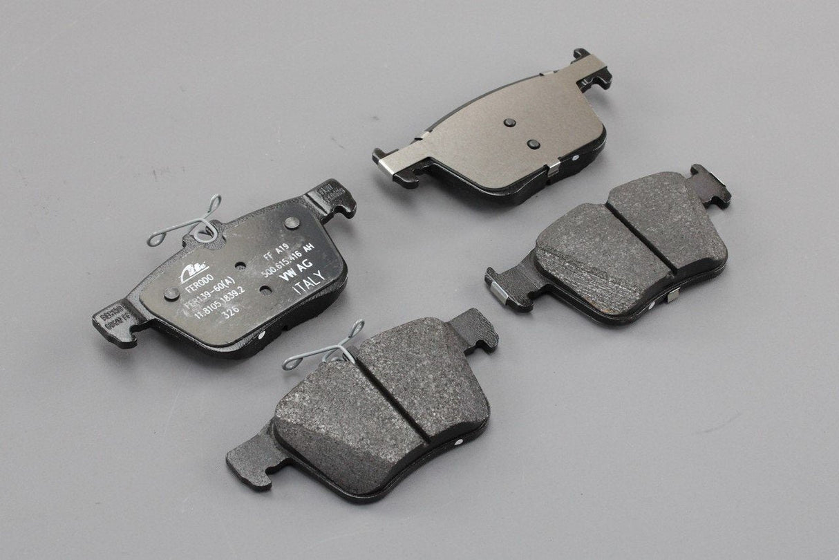 VW Audi Skoda Golf Tiguan Q3 brake pad set for 310x22mm (rear) 5G0698451