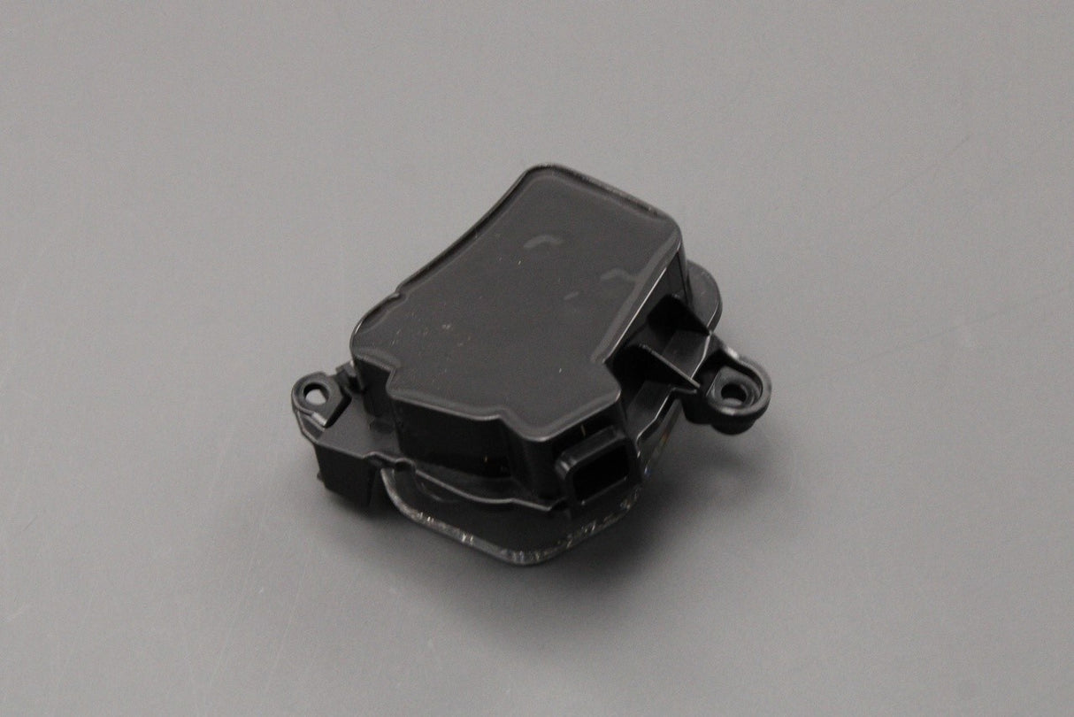 Land Rover Range Rover 2022-on wing mirror puddle light (right) LR153894