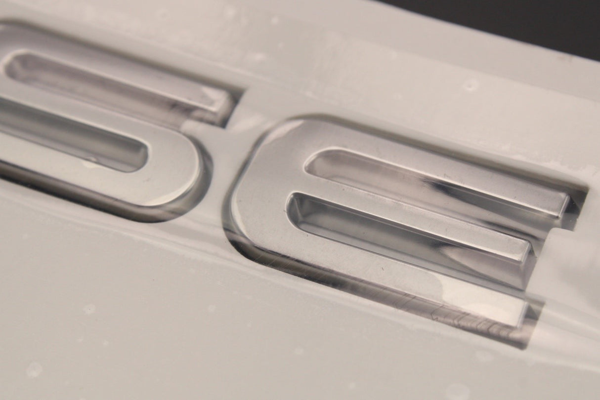 Range Rover 2013-2022 rear 'HSE' badge emblem LR113642