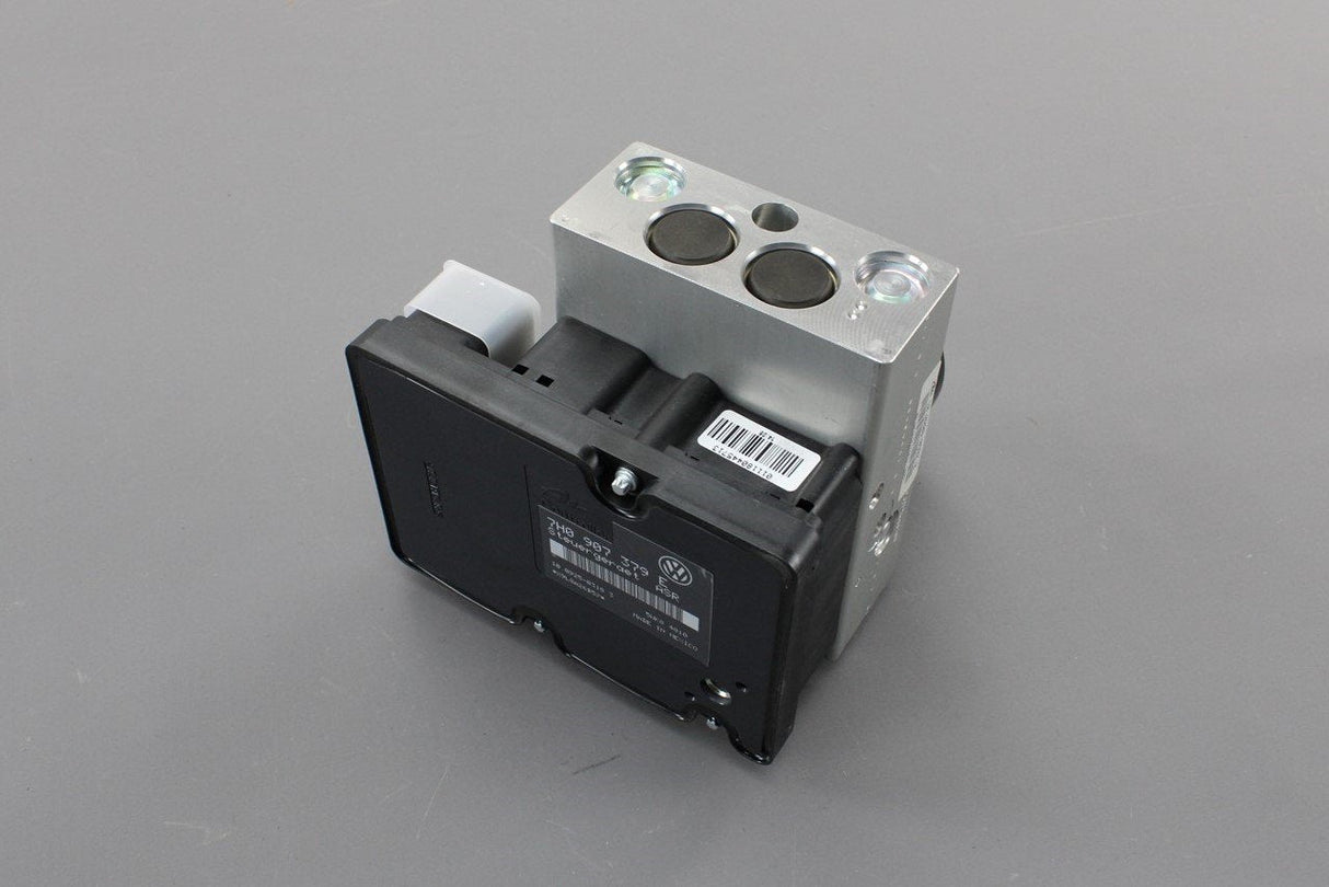 VW Transporter T5 2003-2010 ABS unit with control unit 7H0614111E BEF