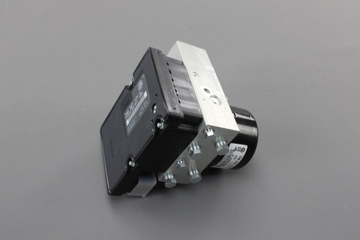 VW Transporter T5 2003-2010 ABS unit with control unit 7H0614111E BEF