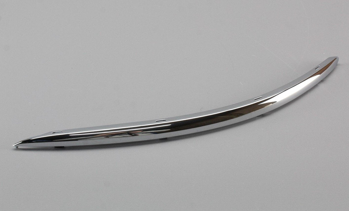 VW Golf MK5 Estate Jetta bumper chrome strip (front left) 1K0807243A 2ZZ