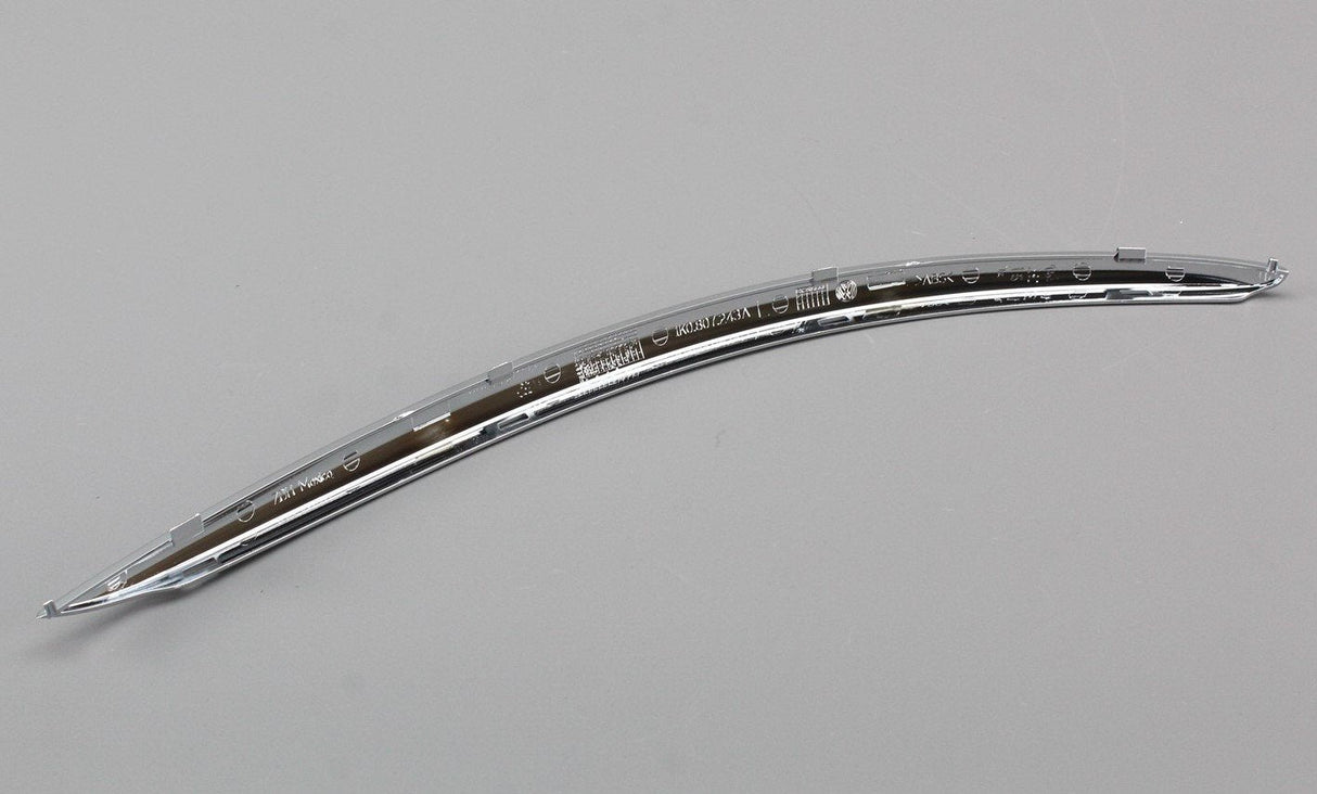 VW Golf MK5 Estate Jetta bumper chrome strip (front left) 1K0807243A 2ZZ