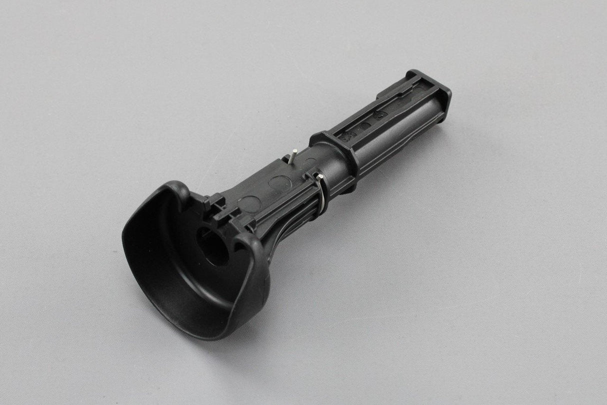 Audi A4 A5 Q2 Q7 TT 2016-onward right headrest guide 8W0881920A