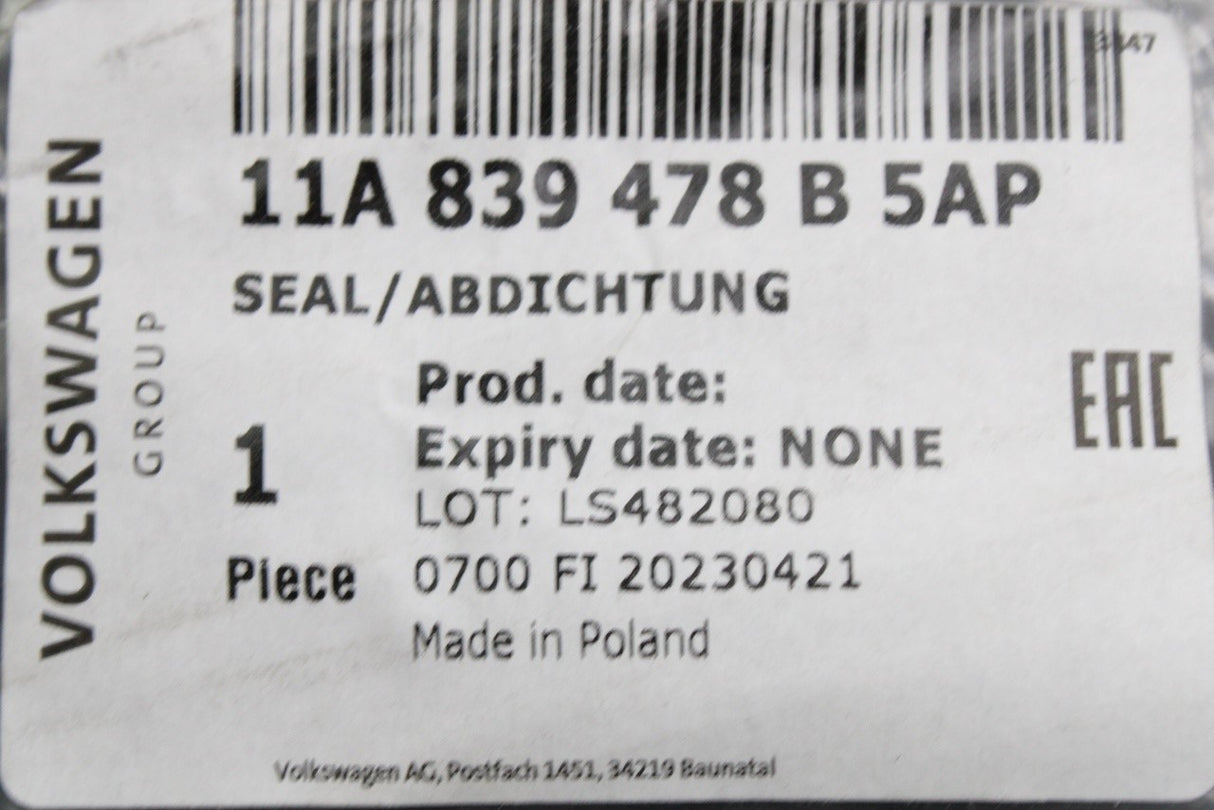 VW ID.4 ID.5 2021-on rear window aperture seal (right) 11A839478B 5AP