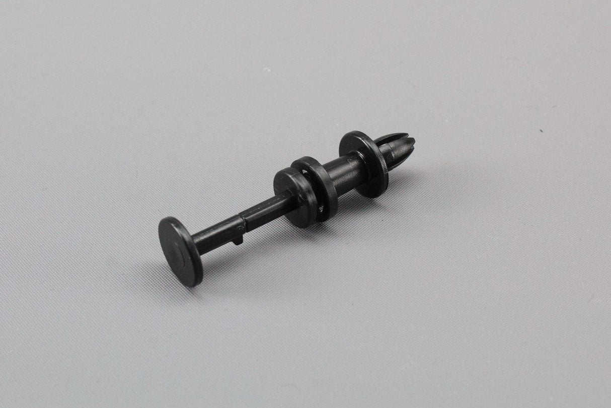 VW Audi Skoda SEAT heater control spreader rivet (x1) 3G0807300
